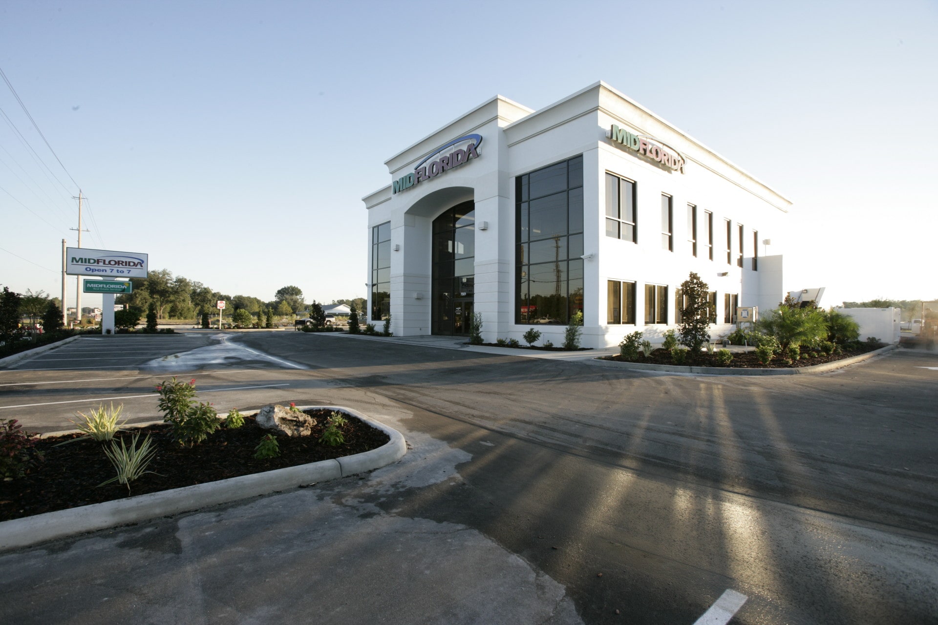 MIDFLORIDA Credit Union North Lakeland NuJak Florida Commercial